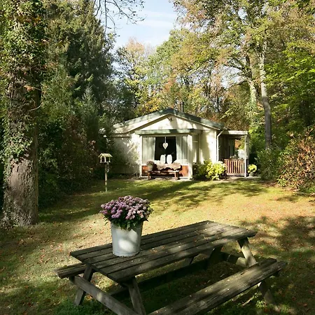 Huisje Linda Bed & Breakfast *