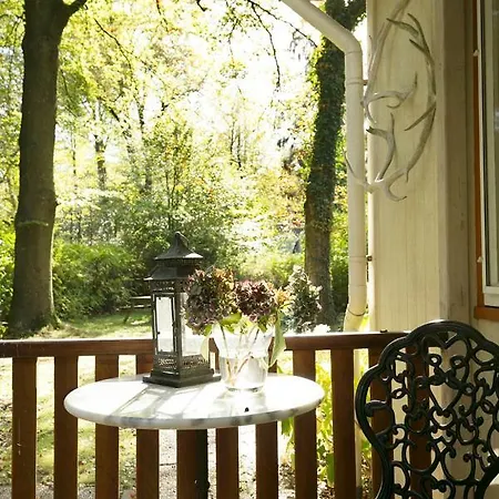 Huisje Linda Bed & Breakfast *