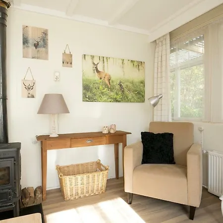 Bed & Breakfast Huisje Linda